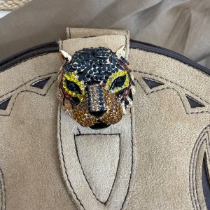 Broche Panthère Melle D  : Votre Touche Glamour et Sauvage !
