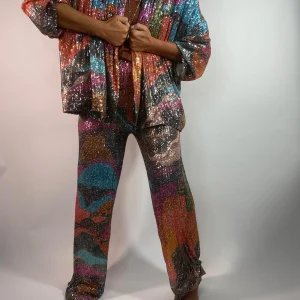 Pantalon Boogie : Éclat Tendance et Confort Fluide
