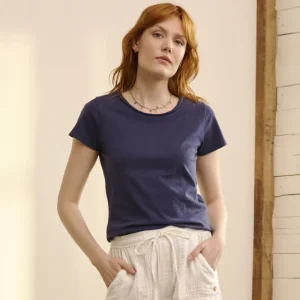 T-SHIRT À ENCOLURE TRESSÉE POUR FEMME MARINE