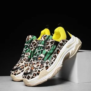 Baskets Jaunes et Léopard