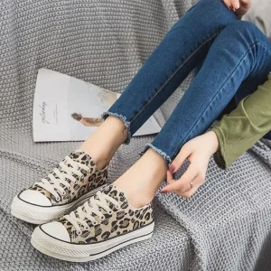 Baskets Toile Léopard Basse