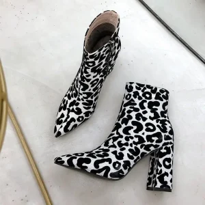 Bottines Pointues Léopard Blanches
