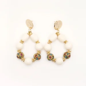 Boucles d'oreilles Esmée écrues