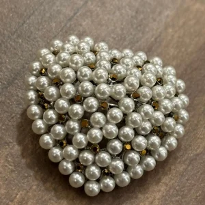 Broche Kéa