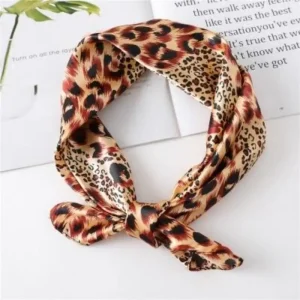 Foulard Femme Léopard Mignon
