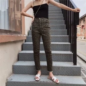 Jean Léopard Femme Tendance
