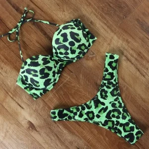 Maillot de bain push up léopard vert