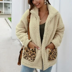 Manteau Léopard à Poches