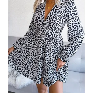 Robe Léopard Courte Manches Lanternes Blanche