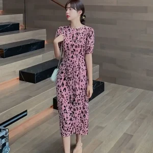 Robe Motif Léopard Rose Midi