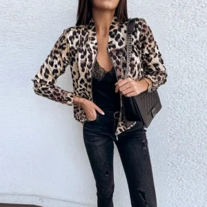 Veste Courte Léopard Femme